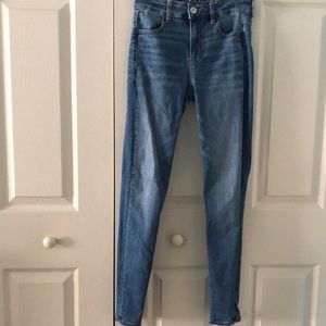 American Eagle Jeans!!